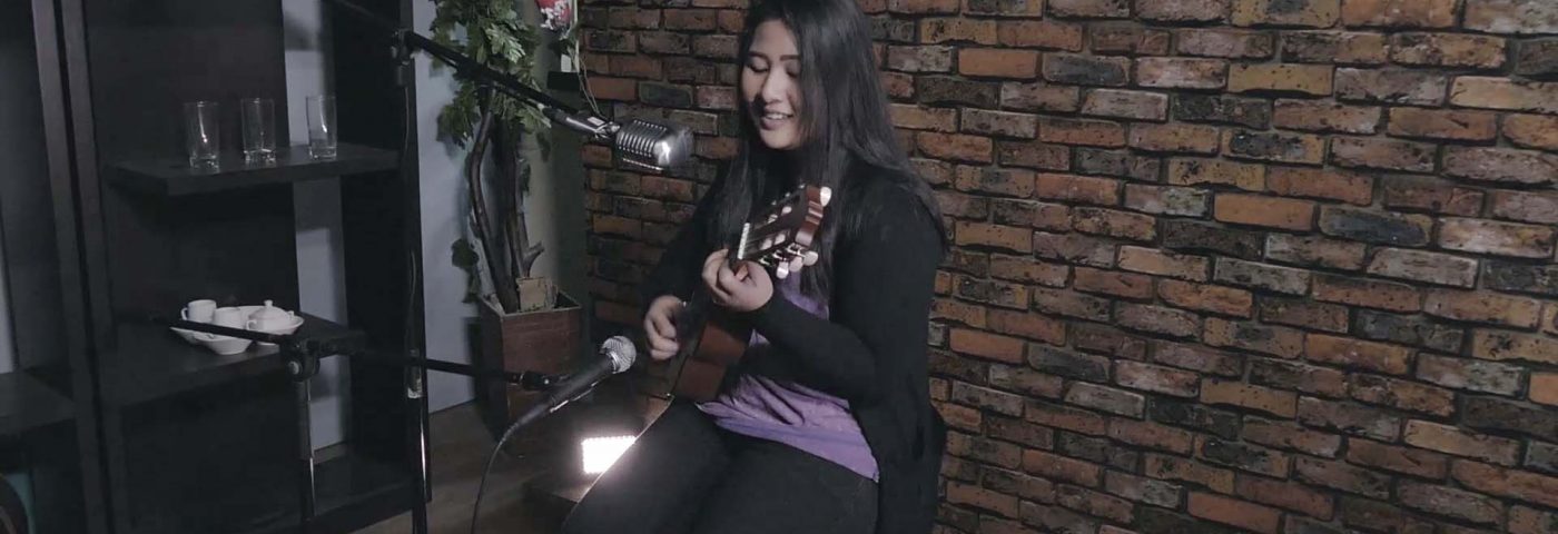 Mostly 90’s Covers in Acoustic by Marcella Ariani [Talent IO]